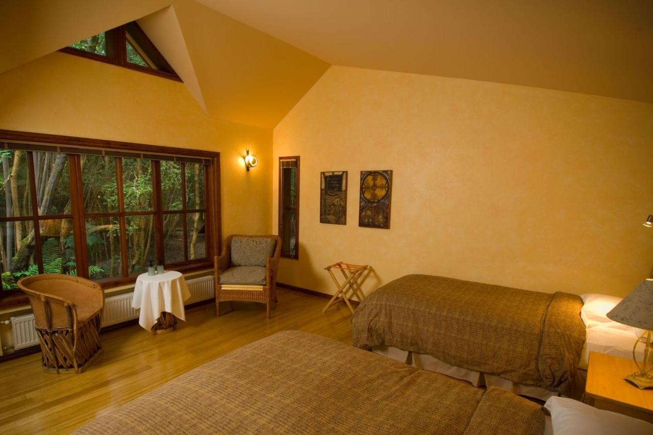 Yan Kee Way Lodge Bungalow Puerto Varas Extérieur photo