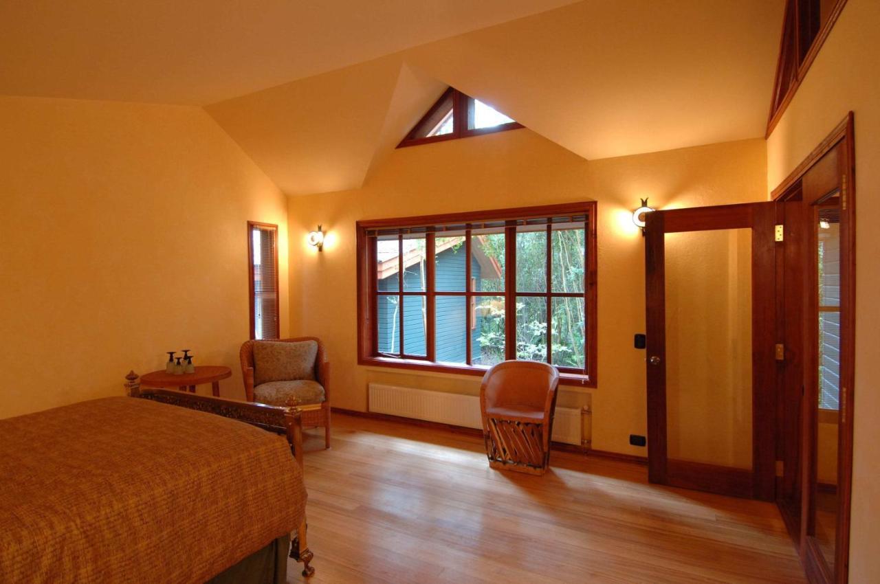 Yan Kee Way Lodge Bungalow Puerto Varas Extérieur photo