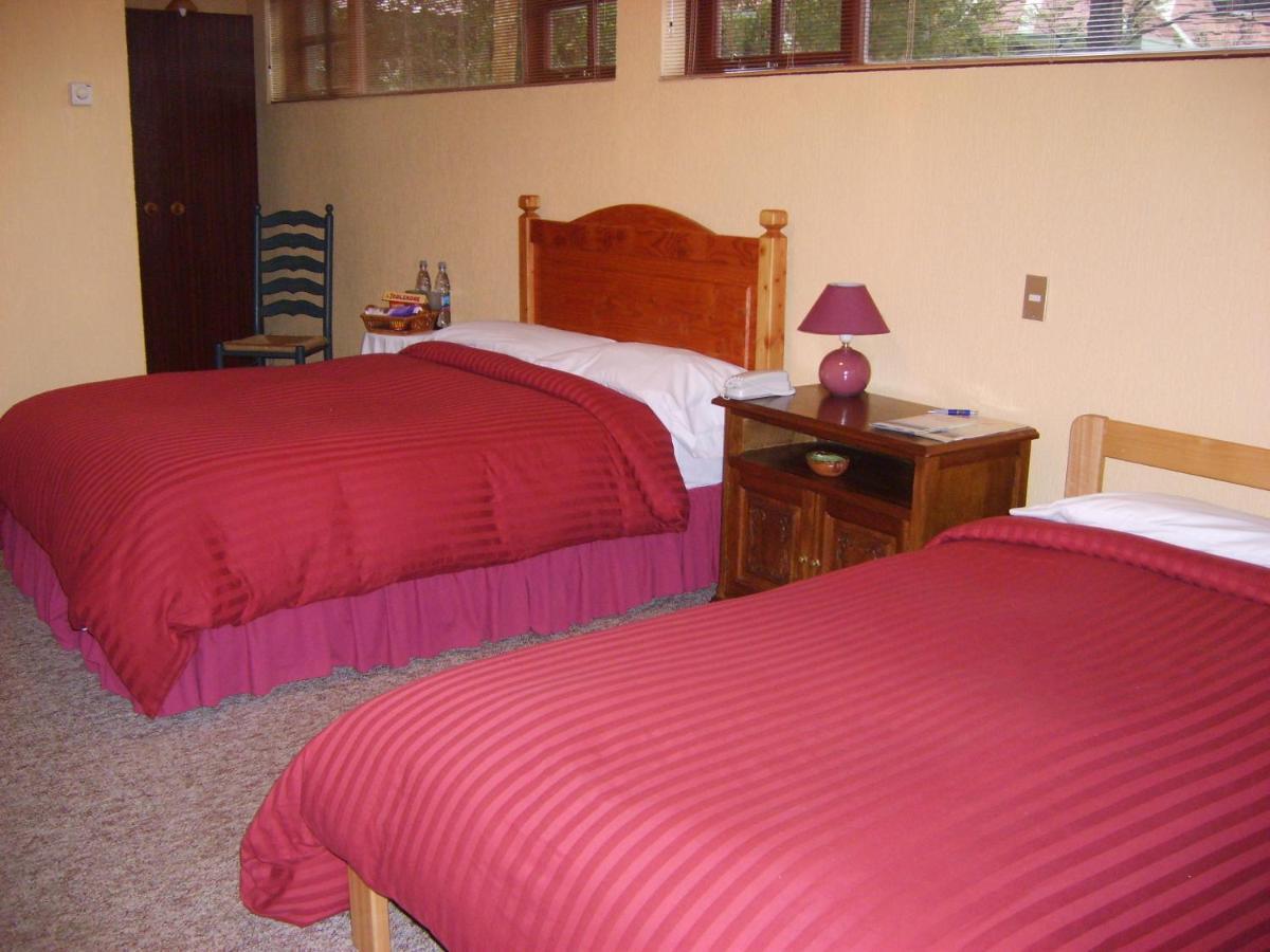 Yan Kee Way Lodge Bungalow Puerto Varas Extérieur photo
