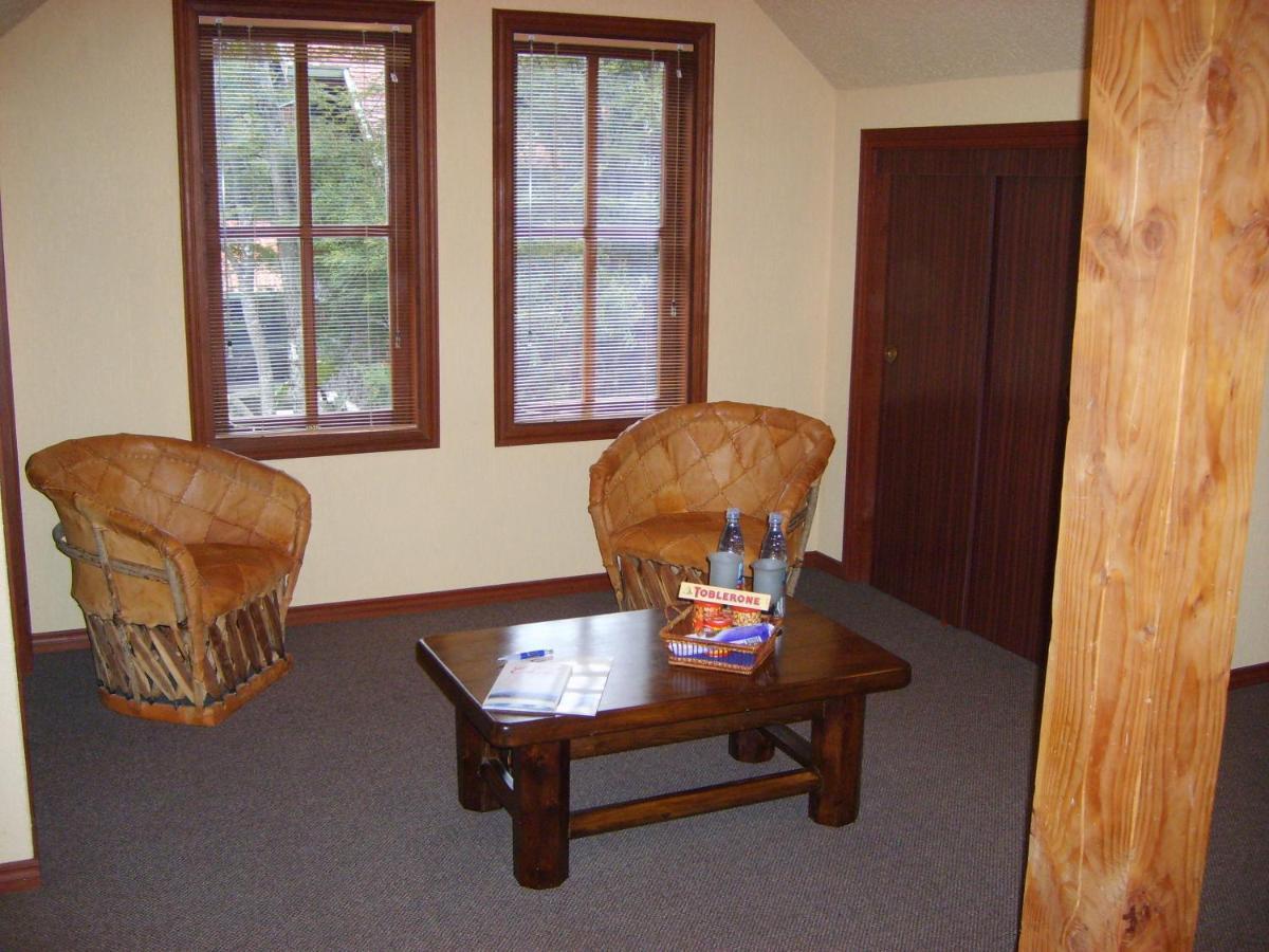 Yan Kee Way Lodge Bungalow Puerto Varas Extérieur photo