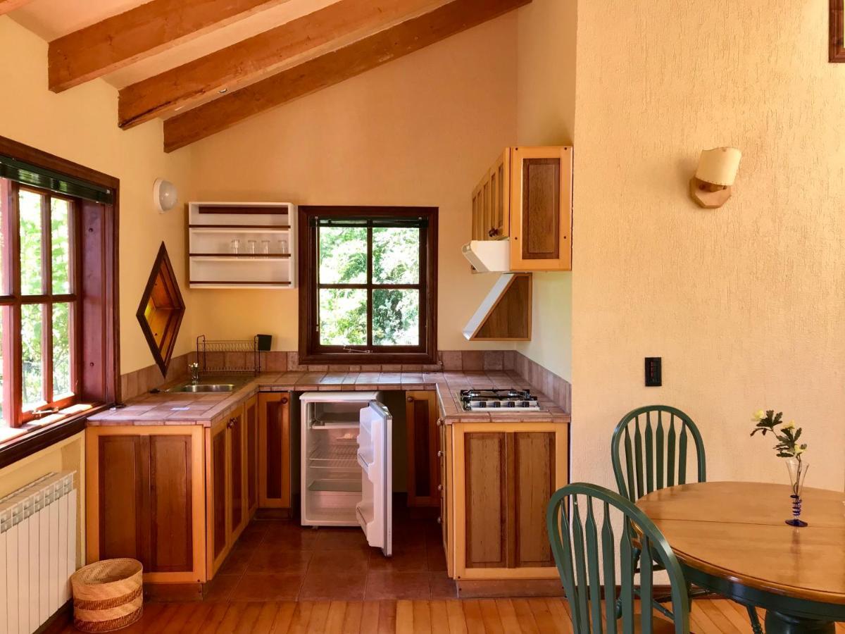 Yan Kee Way Lodge Bungalow Puerto Varas Extérieur photo